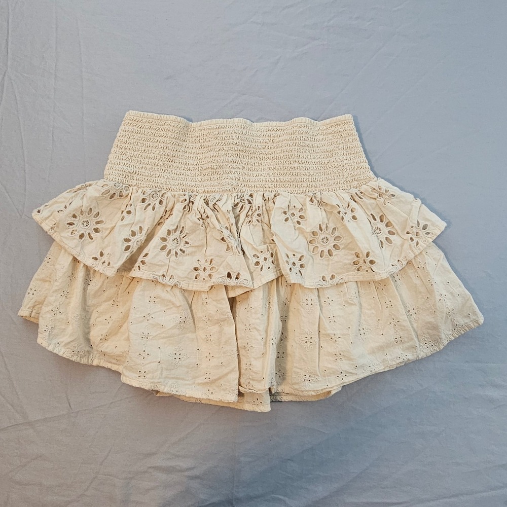 American Eagle Lined Skirt Size M Medium Cream Smocked Waist  Eyelet NWOT L582